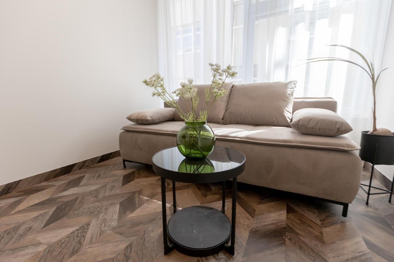 Laisve Boutique Apartments Каунас Екстериор снимка